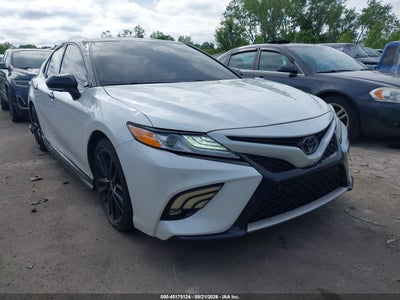 TOYOTA CAMRY 2020