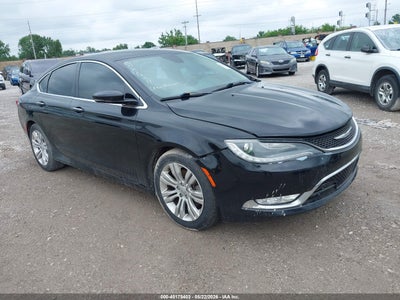 CHRYSLER 200 2015