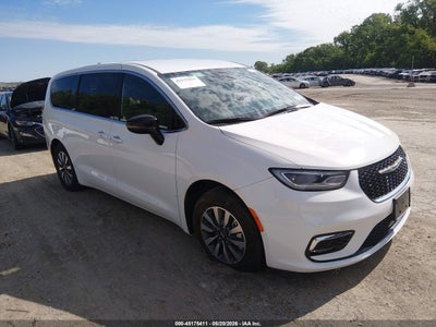 CHRYSLER PACIFICA HYBRID 2025