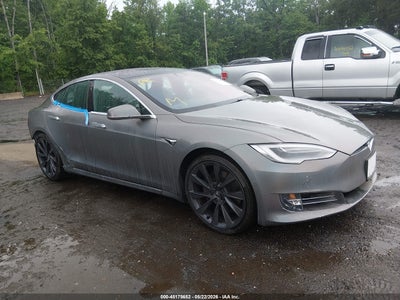 TESLA MODEL S 2020