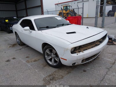 DODGE CHALLENGER 2016