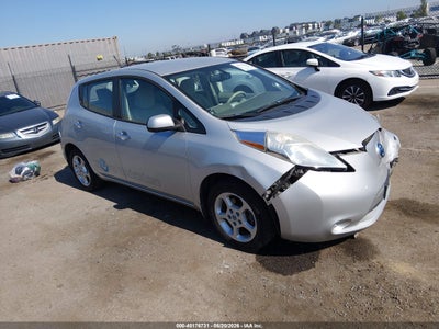 NISSAN LEAF 2013