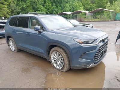 TOYOTA GRAND HIGHLANDER 2026