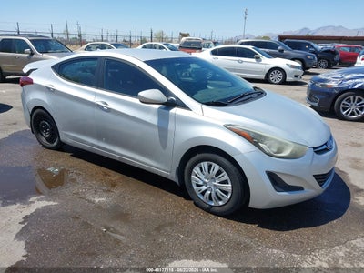 HYUNDAI ELANTRA 2016