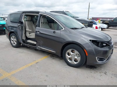 CHRYSLER PACIFICA HYBRID 2018