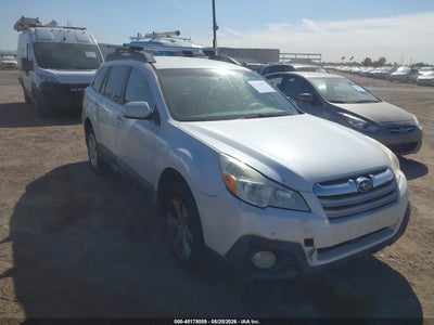 SUBARU OUTBACK 2013