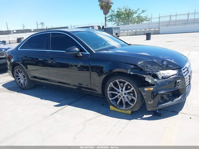 AUDI A4 2019