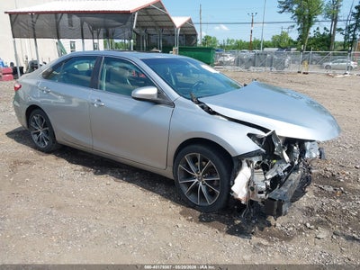 TOYOTA CAMRY 2015