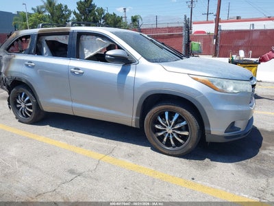 TOYOTA HIGHLANDER 2015