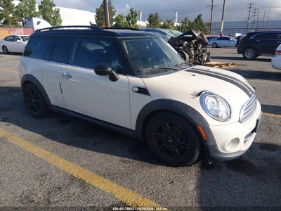 MINI COOPER CLUBMAN 2012