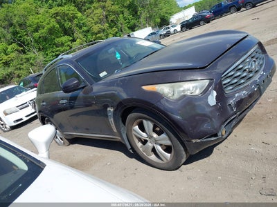 INFINITI FX35 2011