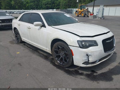 CHRYSLER 300 2019