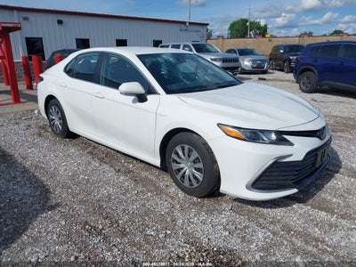 TOYOTA CAMRY 2023