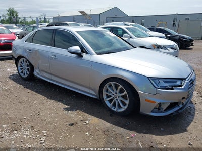 AUDI A4 2019