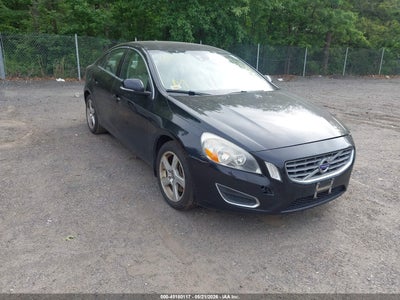 VOLVO S60 2012