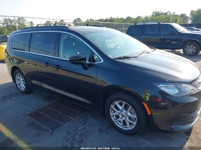 CHRYSLER VOYAGER 2020