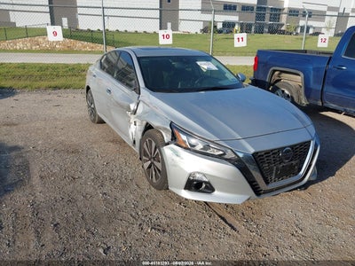 NISSAN ALTIMA 2020
