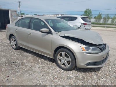 VOLKSWAGEN JETTA 2014