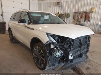 LINCOLN AVIATOR 2025