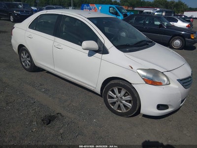 TOYOTA YARIS 2009