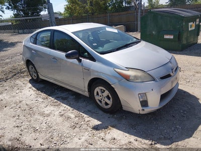TOYOTA PRIUS 2010