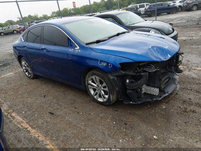 CHRYSLER 200 2016
