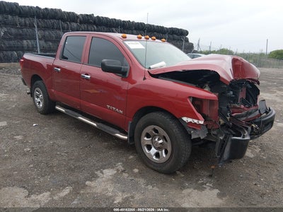 NISSAN TITAN 2017