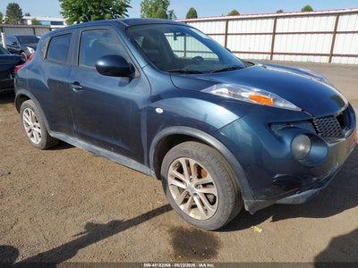 NISSAN JUKE 2011