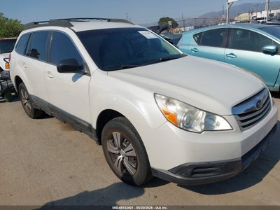 SUBARU OUTBACK 2010
