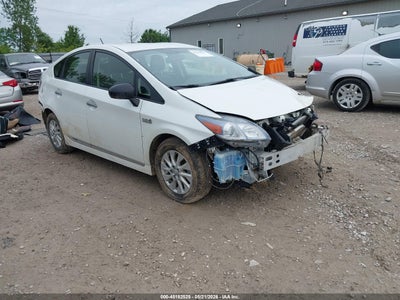 TOYOTA PRIUS PLUG-IN 2012