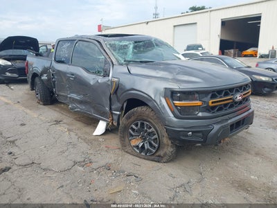 FORD F-150 2025