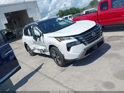 NISSAN ROGUE 2024