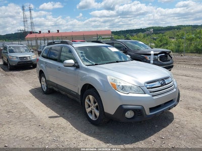 SUBARU OUTBACK 2014