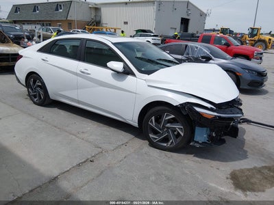 HYUNDAI ELANTRA 2025
