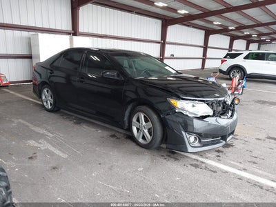 TOYOTA CAMRY 2014