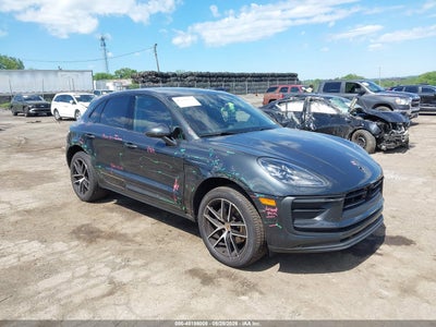 PORSCHE MACAN 2023