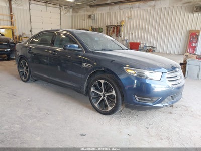FORD TAURUS 2016