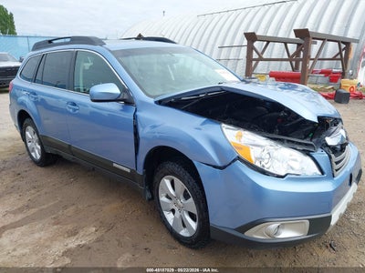 SUBARU OUTBACK 2011
