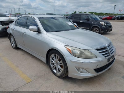 HYUNDAI GENESIS 2012
