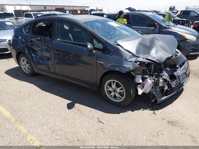 TOYOTA PRIUS 2011