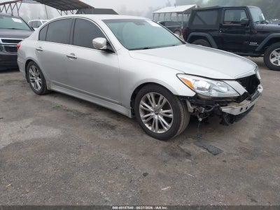 HYUNDAI GENESIS 2013
