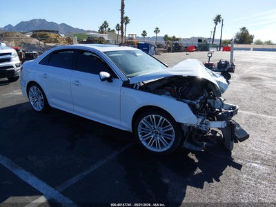 AUDI A4 2019