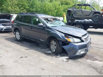 SUBARU OUTBACK 2012