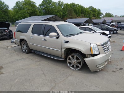 CADILLAC ESCALADE ESV 2012