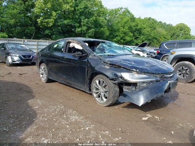 CHRYSLER 200 2015