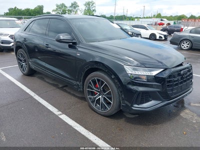 AUDI Q8 2023