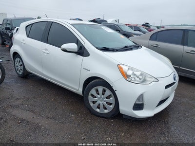 TOYOTA PRIUS C 2013