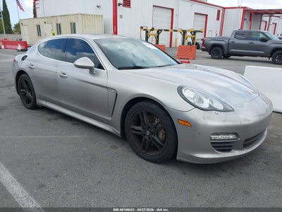 PORSCHE PANAMERA 2010