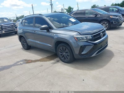 VOLKSWAGEN TAOS 2022