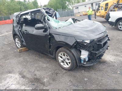 KIA SOUL 2023